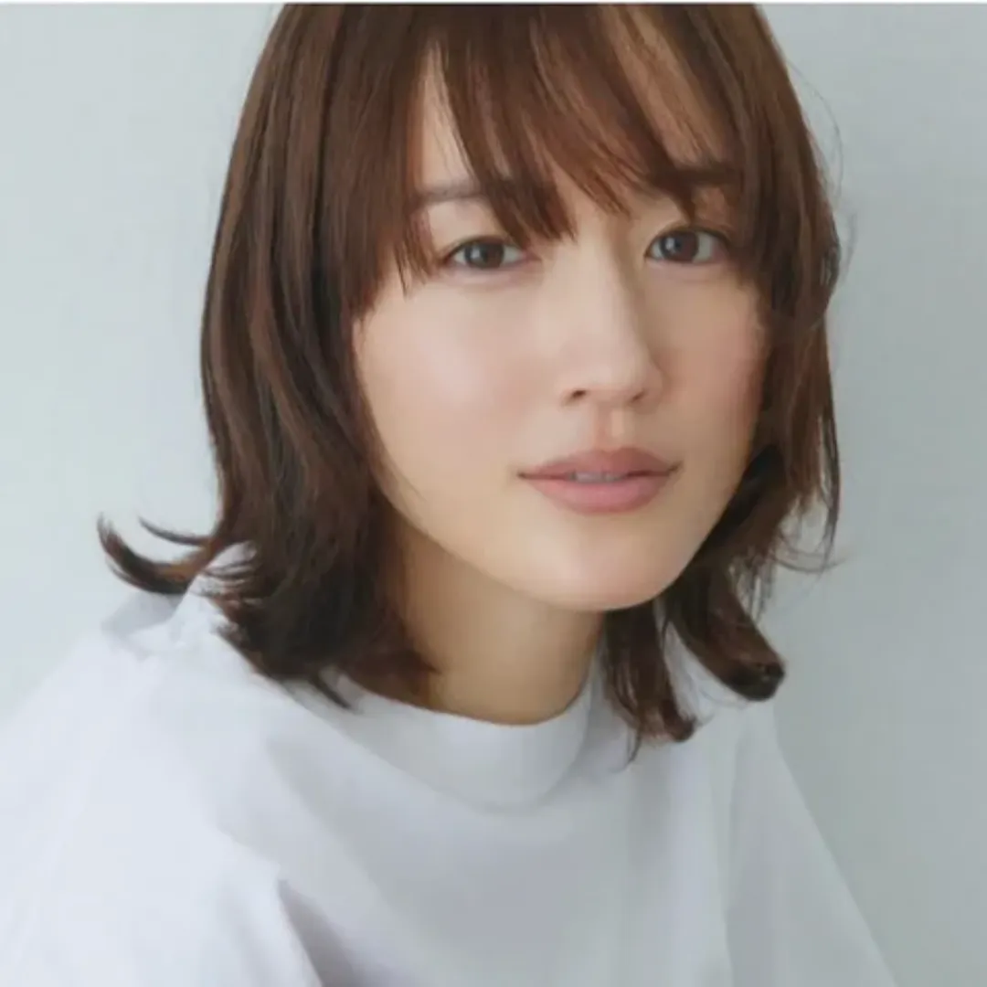 女優・綾瀬はるかさんのポートレート